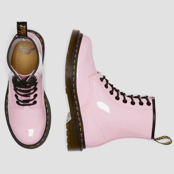 DR MARTENS 1460 W Patent Leather Lace Up Boots in Pale Pink Women's 9 NIB - Picture 5 of 16